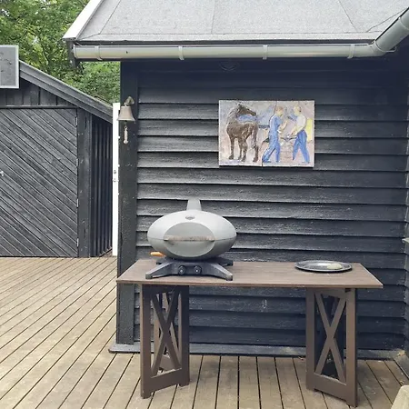 Charming Summerhouse In Korshage's Wild Nature Rorvig